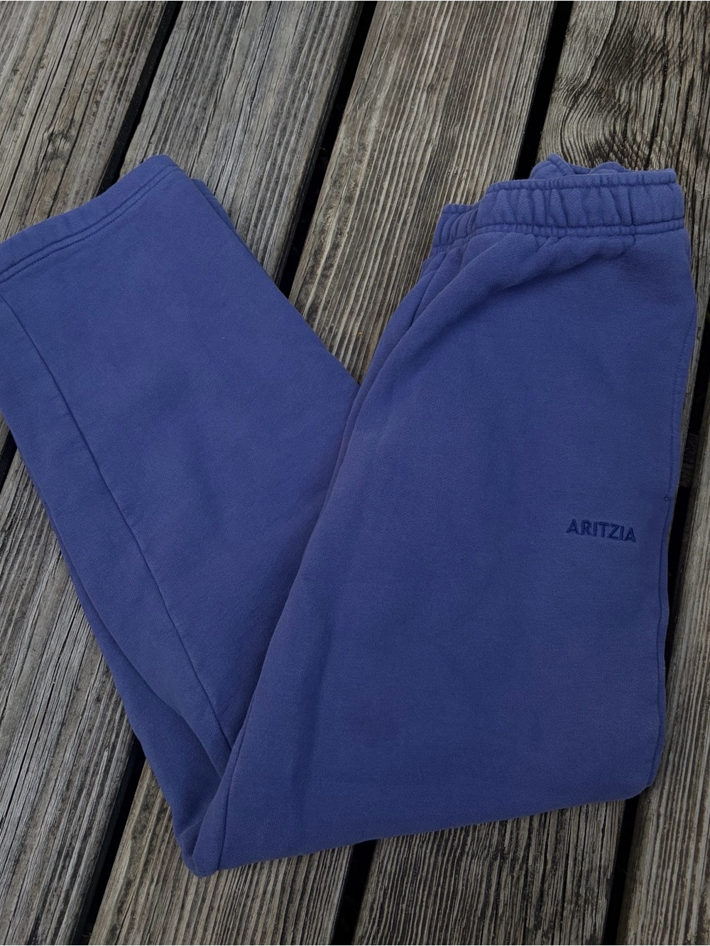 Aritzia Mega Fit sweatfleece sweatpants